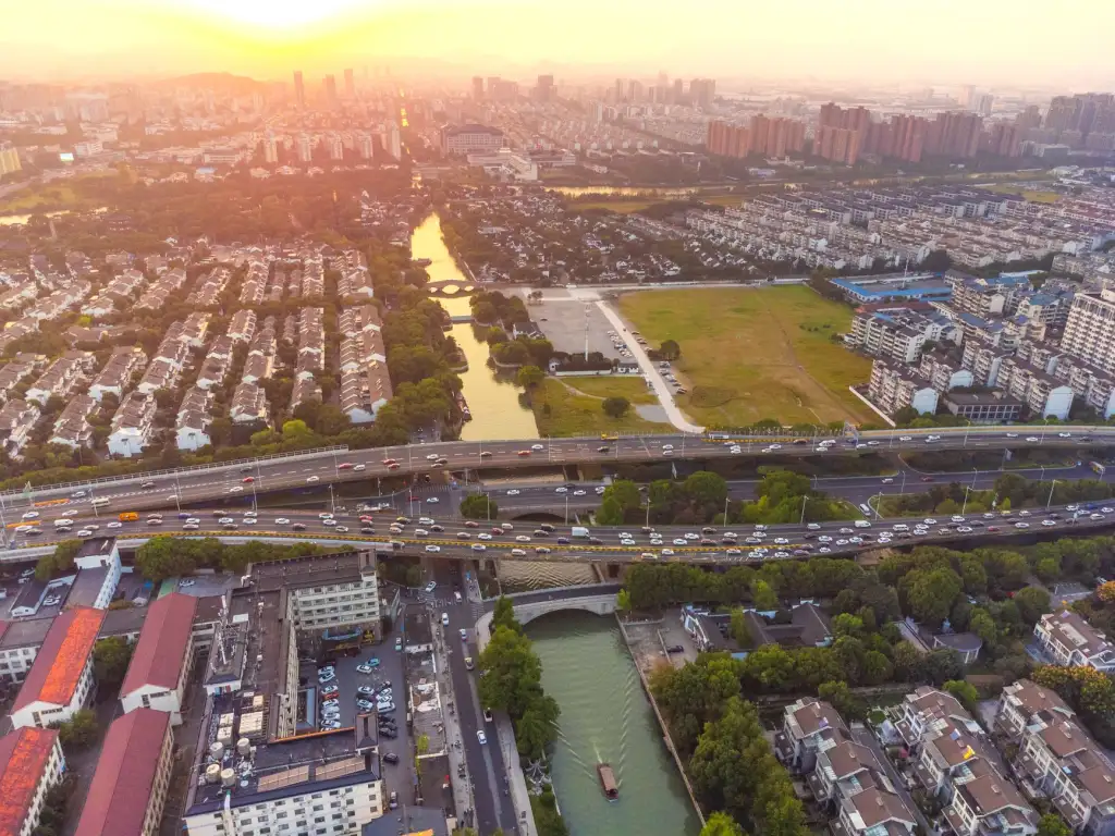 GPS模块与北斗模块技术参数对比及应用场景分析